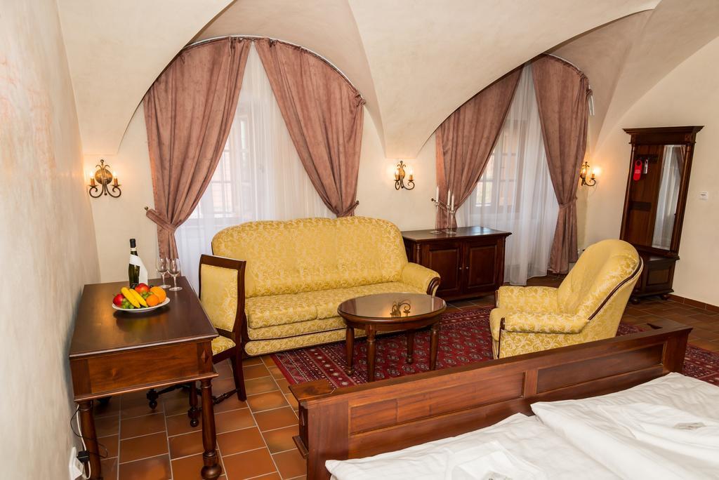 Hotel Zamek Hradek U Susice Habitación foto