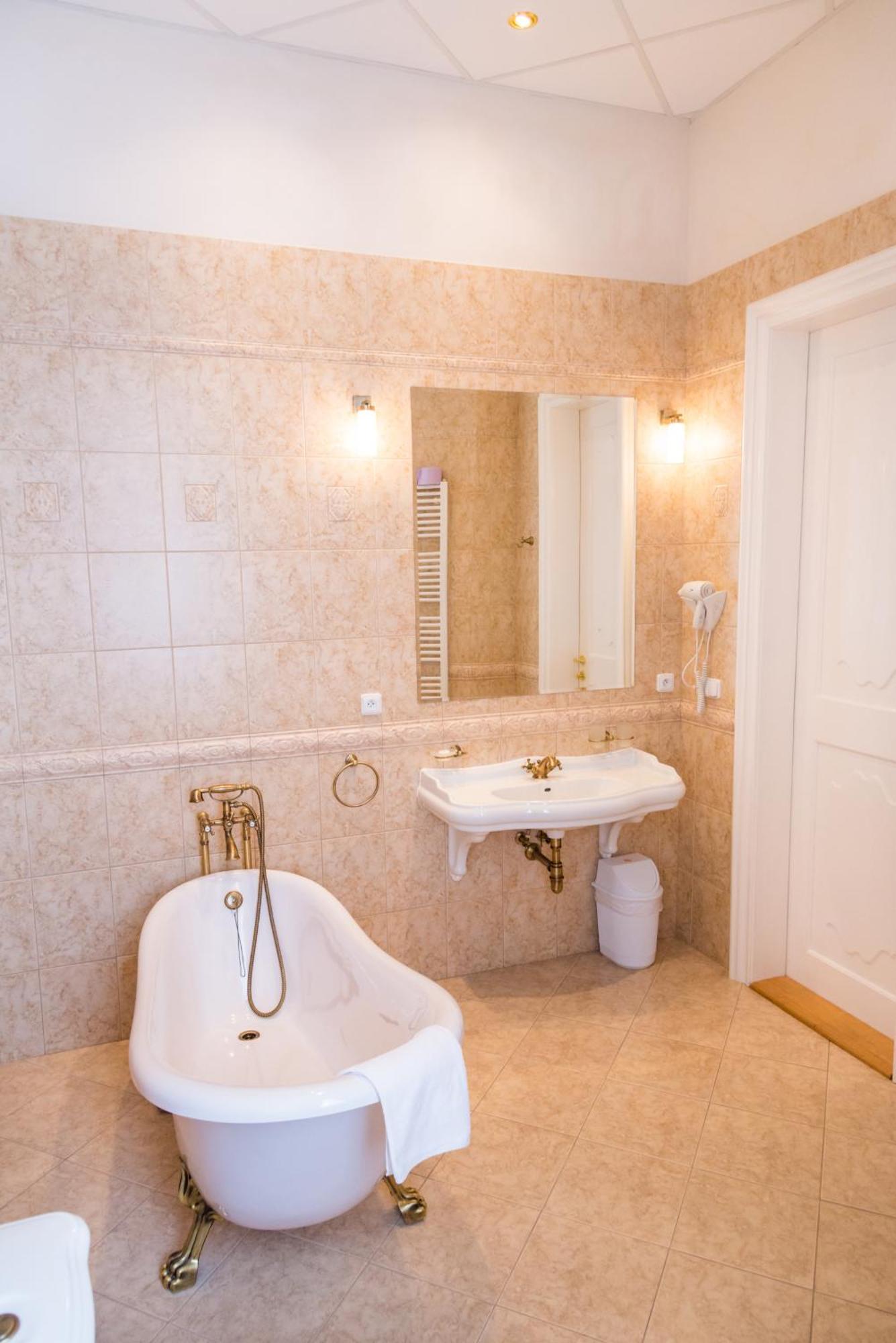 Hotel Zamek Hradek U Susice Habitación foto